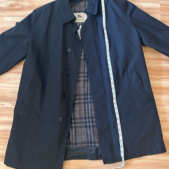 Burberry Coat - Picture 7 of 7